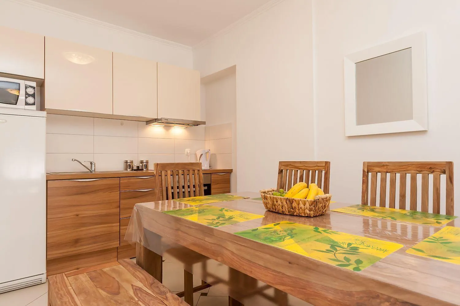Tolles Apartment Nur 500 Meter Zum Strand باشْكا